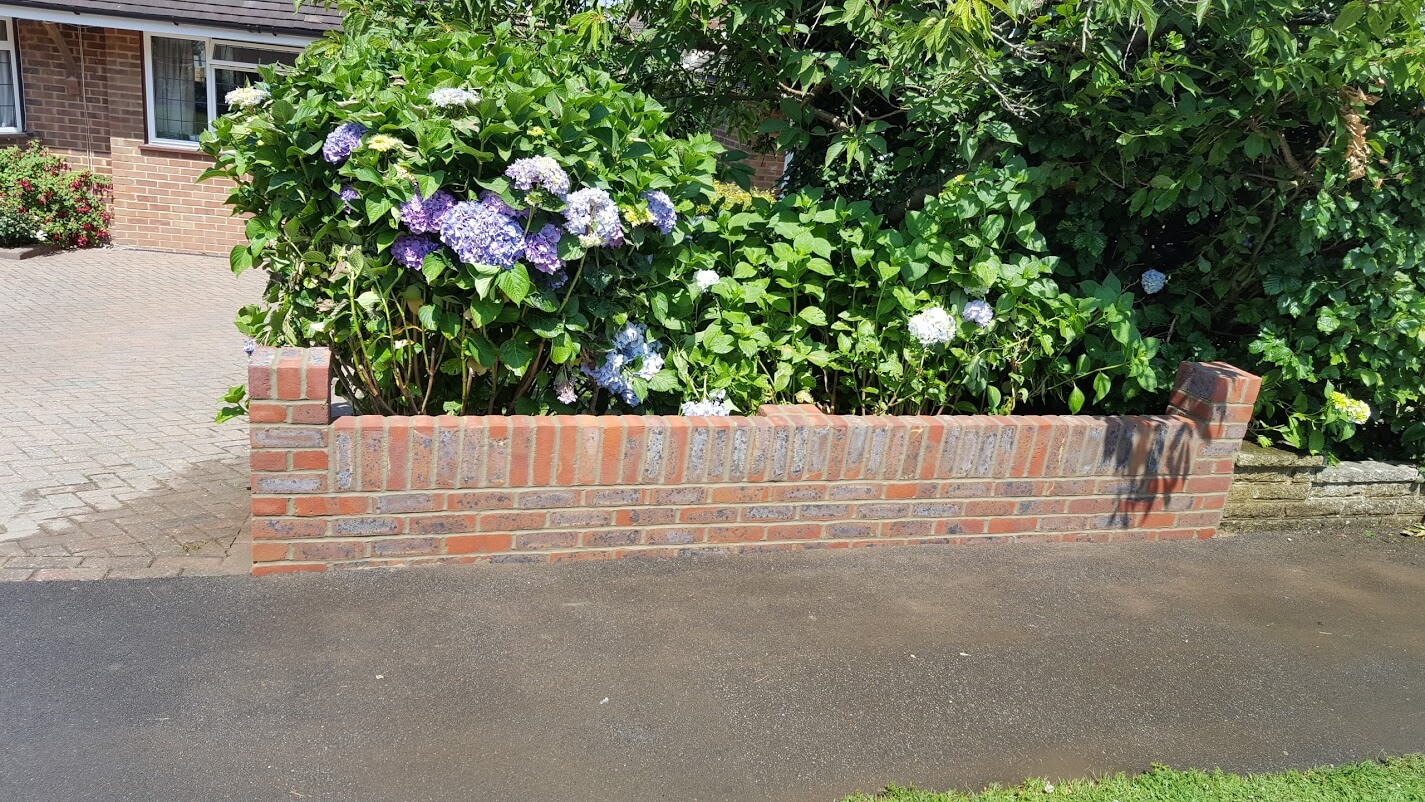 bricks on boundary
